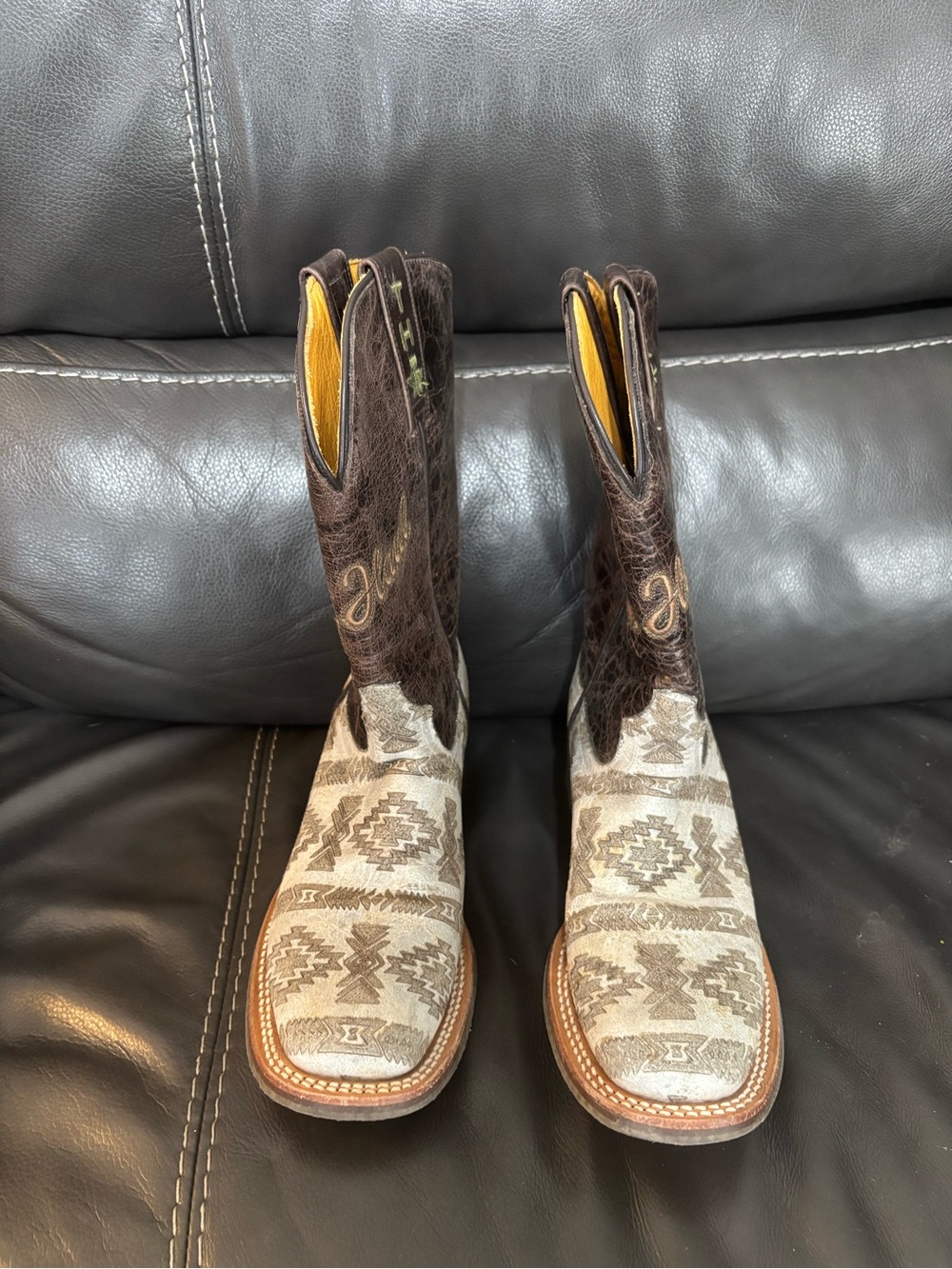 Tin Haul Brown Leather & Aztec Print Cowboy Boots size 7.5 NWOT
